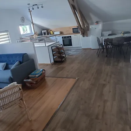 Le Domaine De Moise Nocleg ze śniadaniem 3*